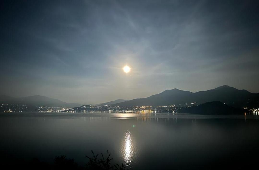 Bella Vista Lago Maggiore Einzigartiger Blick 365 Tagen Ghiffa Kültér fotó